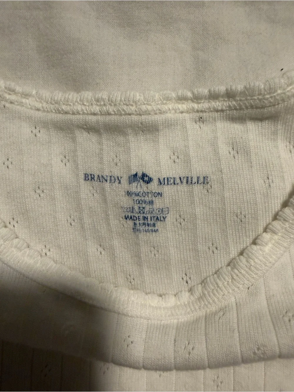 Brandy Melville White Short Sleeve Ribbed Tee - Picture 2 of 3